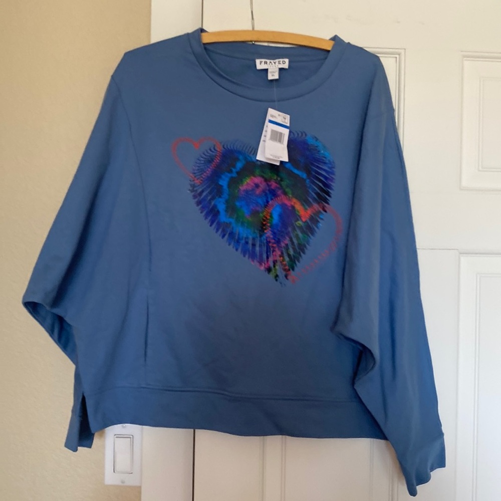 Frayed NWT sweatshirt
